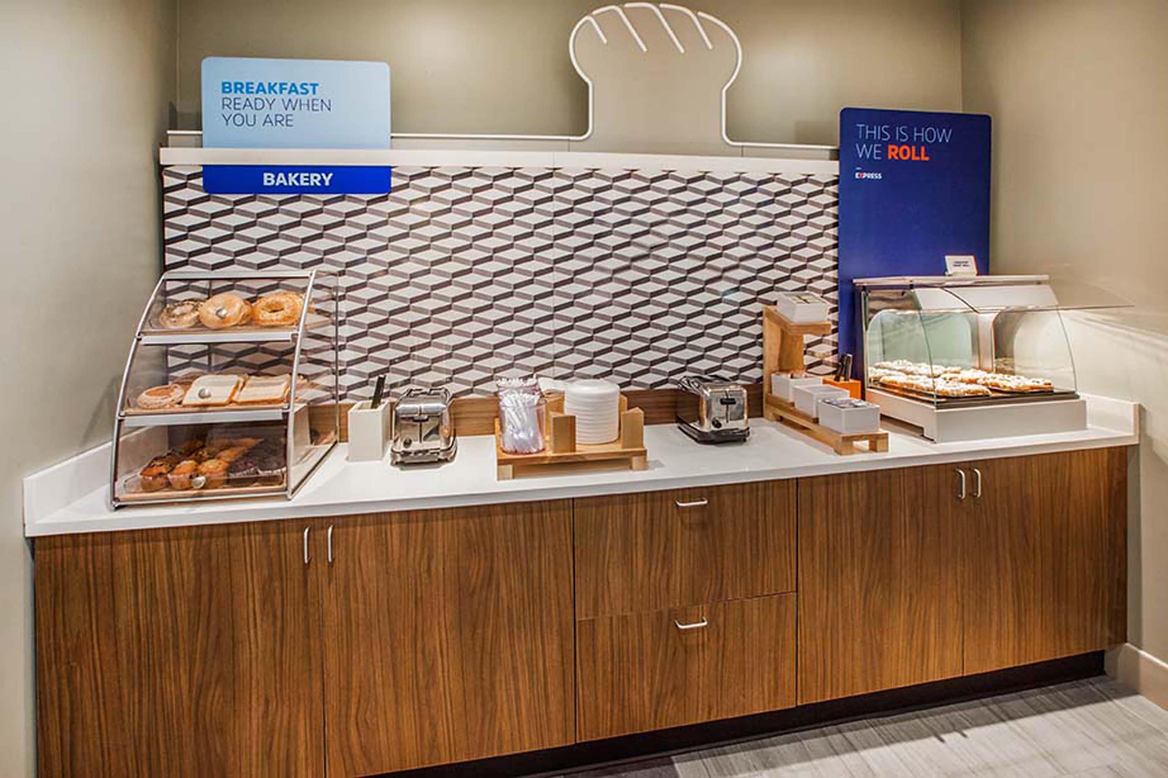 Holiday Inn Express Fulton By Ihg Exterior foto