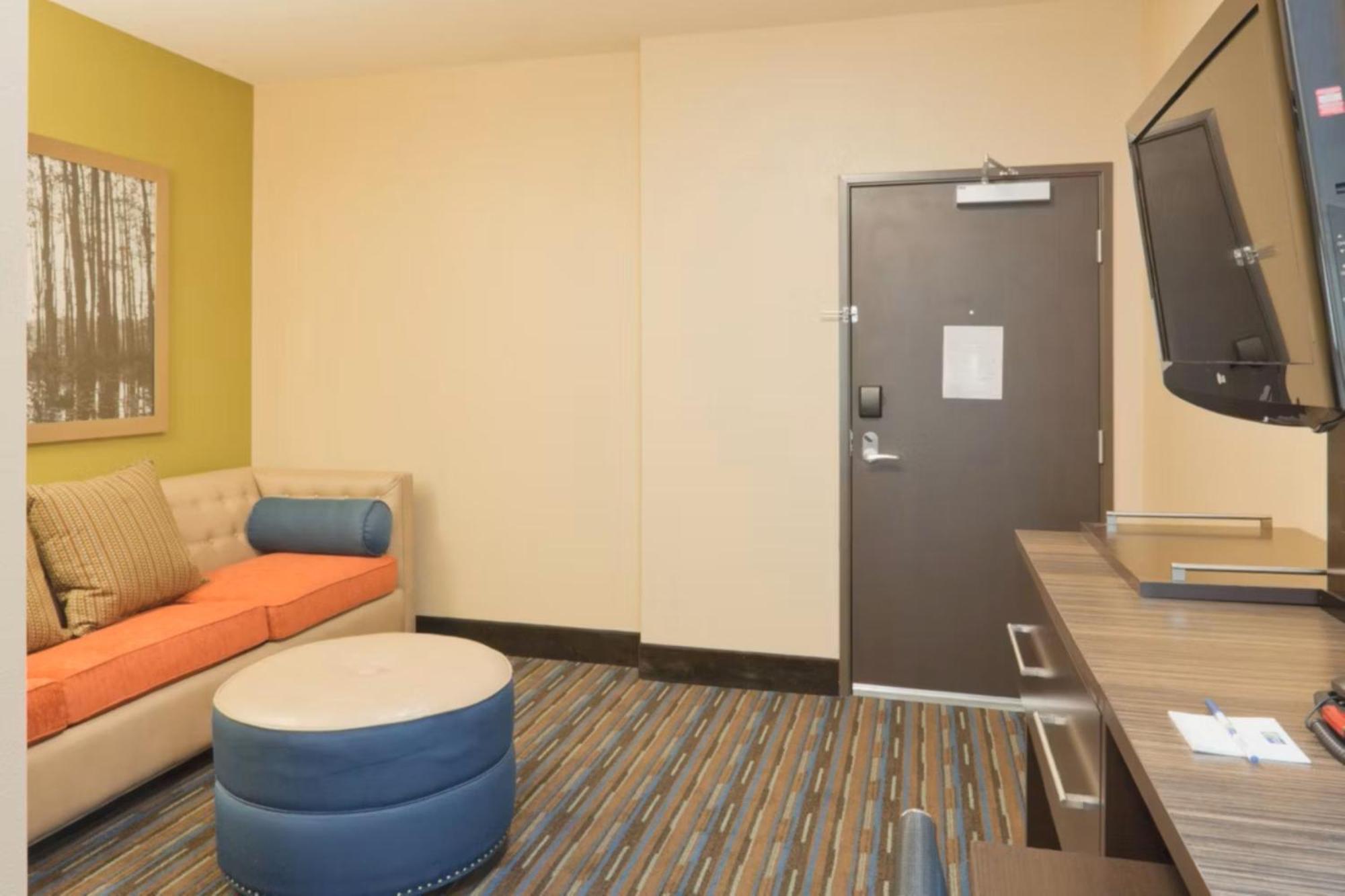 Holiday Inn Express Fulton By Ihg Exterior foto